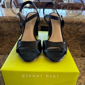 Gianni Bini Black Women's Sandals